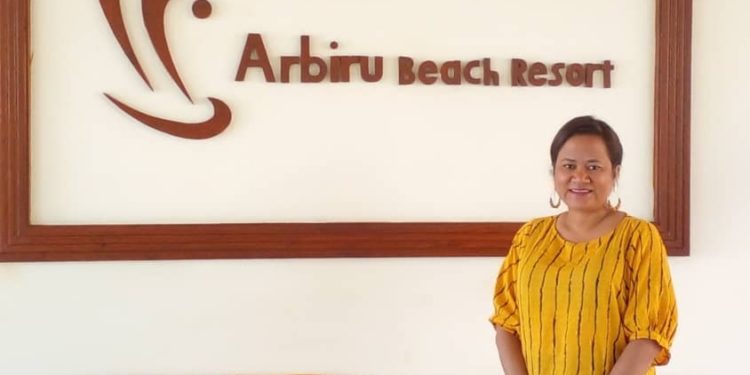 ESFORSU SILVIA NIAN, LORI NIA SAI JERENTE IHA HOTEL ARBIRU BEACH