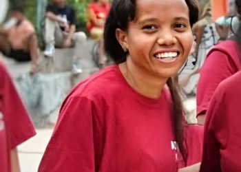 BENDITA MAIA “ATU HARII TIMOR-LESTE IDA ARMONIOZA, FETO TENKI BRANI KO’ALIA SAI VIOLÉNSIA HASORU SIRA”