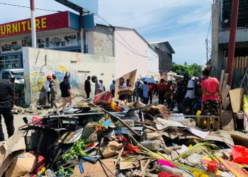 Governu halo Evikasaun Dala-3 ba Vendedor sira iha Eis Merkadu Komoro