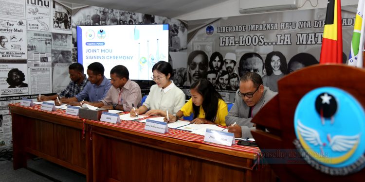 CI-HWPL Asina MoU ho Organizasaun Mídia Lima.
