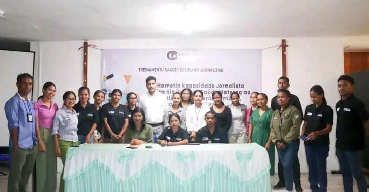 UNFPA Timor-Leste Halo Akordu Servisu hamutuk ho AJTL ba Desiminasaun Informasaun Loos ba VBJ.
