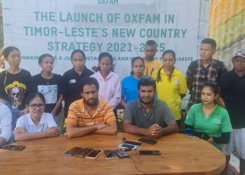 AJTL Parseiria Servisu ho OXFAM kontinua halo Media Tour Hodi Luta ba Justisa Klimátika