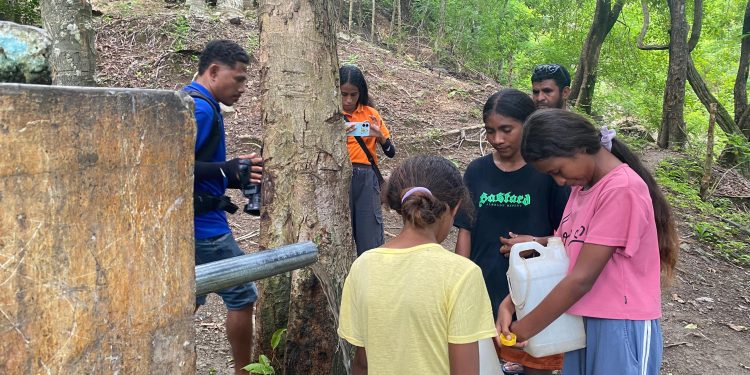 Komunidade Bobometo, Aldeia Saben Selu Kareta ho 2.50 Centavos Hodi ba Kuru Bee